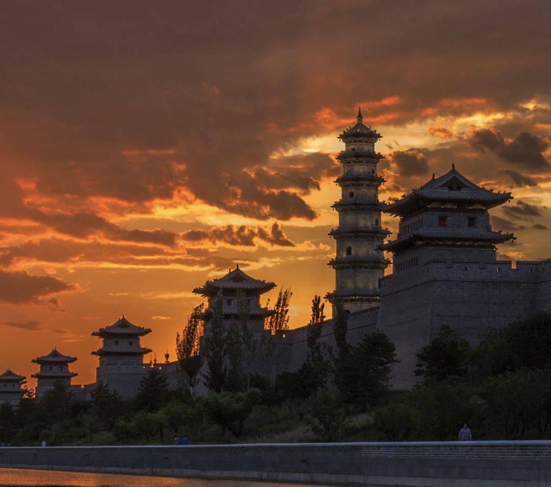 大同，嘉宾云集，观众热情如火