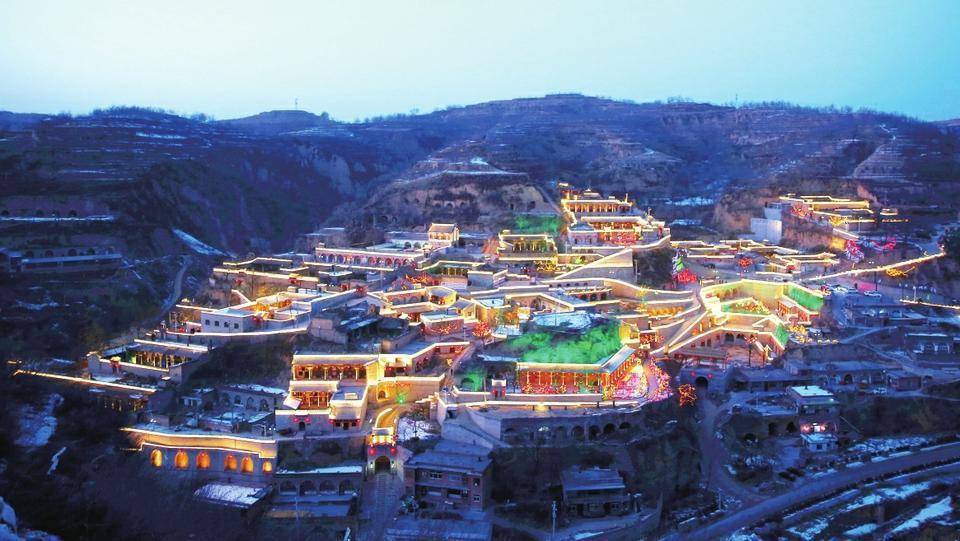 吕梁,深度解读与评论文章